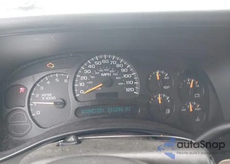 2005 Chevrolet Silverado 1500 Lt из США, поврежденный, VIN 2GCEC13T751268192